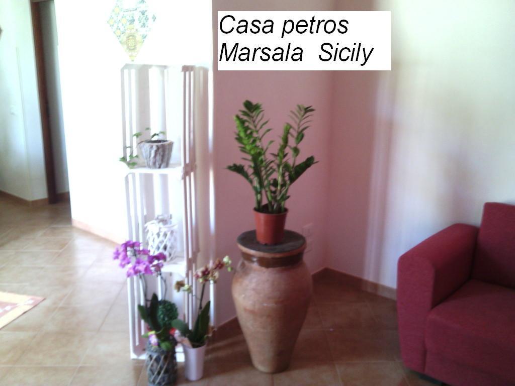 Casa Petros Appartement Marsala Buitenkant foto